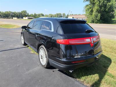 2013 Lincoln MKT EcoBoost   - Photo 3 - Cahokia, IL 62206
