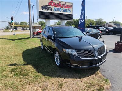 2013 Lincoln MKT EcoBoost   - Photo 2 - Cahokia, IL 62206