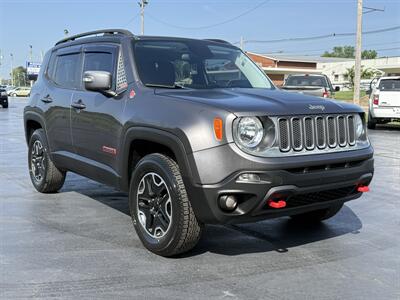 2016 Jeep Renegade Trailhawk   - Photo 3 - Cahokia, IL 62206