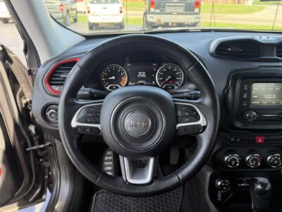 2016 Jeep Renegade Trailhawk   - Photo 11 - Cahokia, IL 62206
