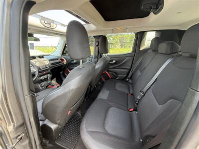 2016 Jeep Renegade Trailhawk   - Photo 9 - Cahokia, IL 62206
