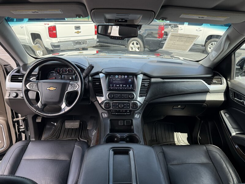 2019 Chevrolet Tahoe LT - Photo 13 - Cahokia, IL 62206