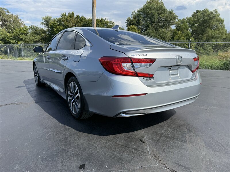2019 Honda Accord Hybrid - Photo 6 - Cahokia, IL 62206
