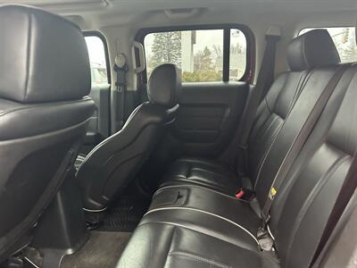 2006 Hummer H3 4dr SUV - Photo 10 - Fairview Heights, IL 62208