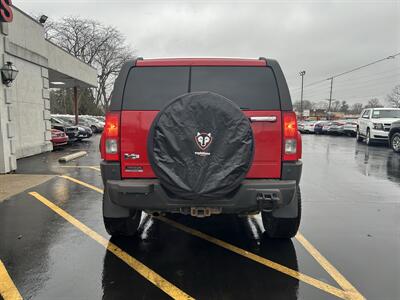 2006 Hummer H3 4dr SUV - Photo 7 - Fairview Heights, IL 62208