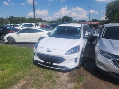 2022 Ford Escape SE   - Photo 2 - Cahokia, IL 62206