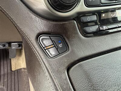 2015 Chevrolet Tahoe LTZ   - Photo 16 - Cahokia, IL 62206