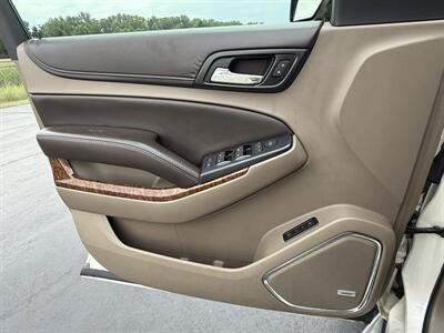 2015 Chevrolet Tahoe LTZ   - Photo 19 - Cahokia, IL 62206