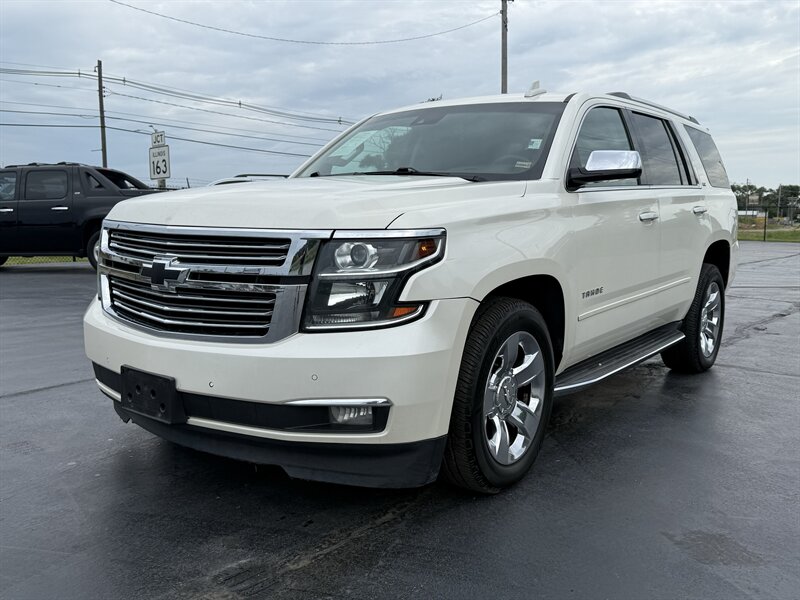 2015 Chevrolet Tahoe LTZ   - Photo 1 - Cahokia, IL 62206