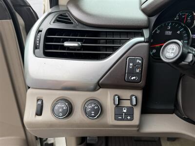 2015 Chevrolet Tahoe LTZ   - Photo 17 - Cahokia, IL 62206