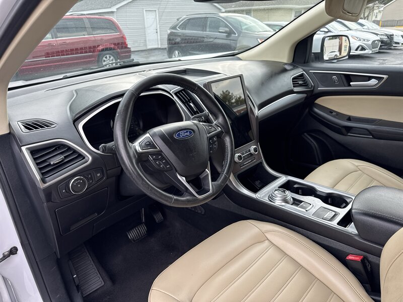 2021 Ford Edge SEL - Photo 9 - Millstadt, IL 62260