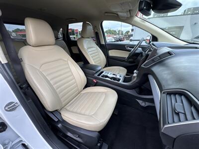 2021 Ford Edge SEL - Photo 15 - Millstadt, IL 62260
