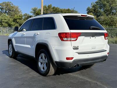 2013 Jeep Grand Cherokee Laredo X - Photo 5 - Cahokia, IL 62206