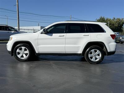 2013 Jeep Grand Cherokee Laredo X - Photo 2 - Cahokia, IL 62206