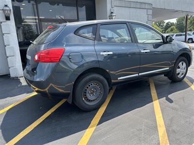 2014 Nissan Rogue Select S   - Photo 4 - Fairview Heights, IL 62208