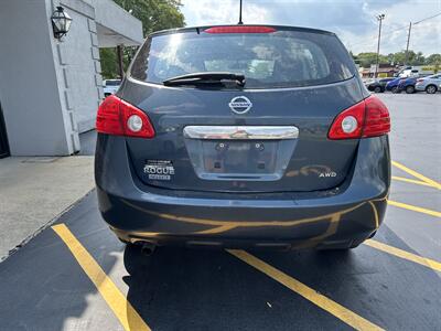 2014 Nissan Rogue Select S   - Photo 7 - Fairview Heights, IL 62208
