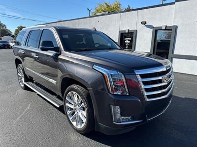 2017 Cadillac Escalade Premium Luxury   - Photo 1 - Millstadt, IL 62260