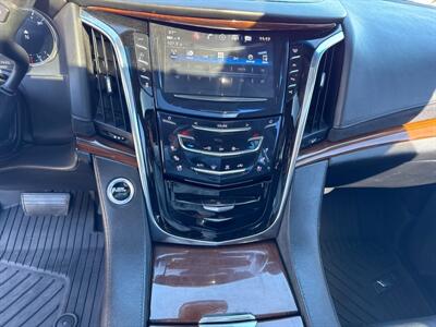 2017 Cadillac Escalade Premium Luxury   - Photo 20 - Millstadt, IL 62260