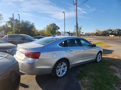 2015 Chevrolet Impala LT   - Photo 4 - Cahokia, IL 62206