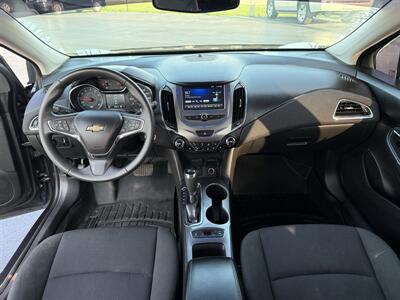 2016 Chevrolet Cruze LT Auto   - Photo 10 - Cahokia, IL 62206
