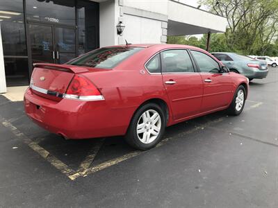 2007 Chevrolet Impala LTZ   - Photo 4 - Fairview Heights, IL 62208