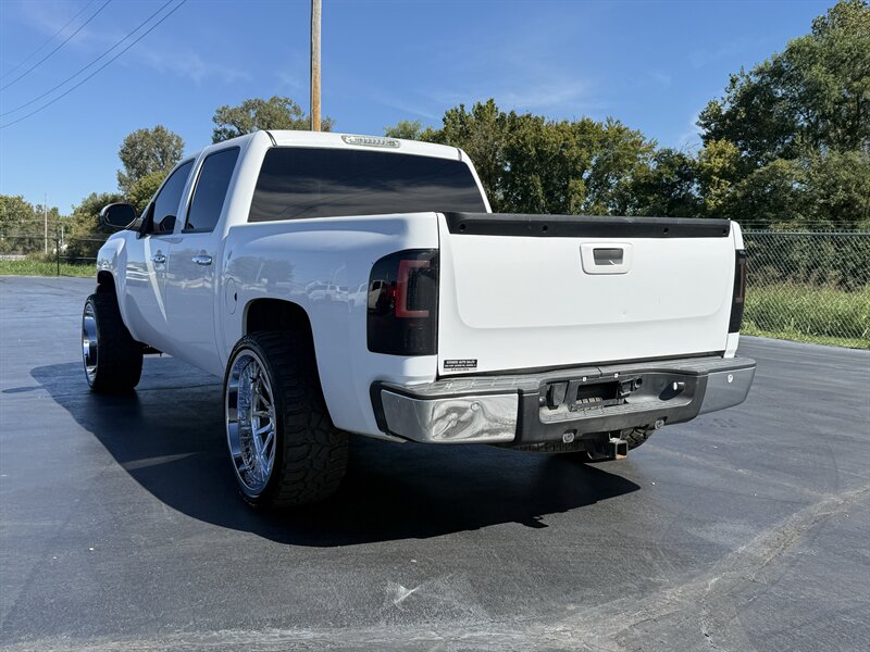 2008 Chevrolet Silverado 1500 LT1 - Photo 11 - Cahokia, IL 62206