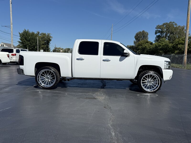 2008 Chevrolet Silverado 1500 LT1 - Photo 10 - Cahokia, IL 62206
