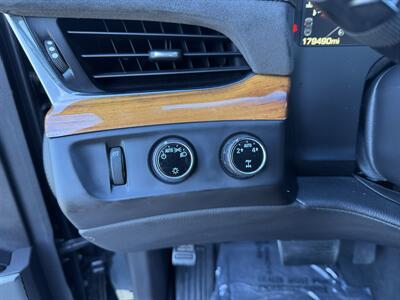 2015 Cadillac Escalade Luxury - Photo 19 - Cahokia, IL 62206