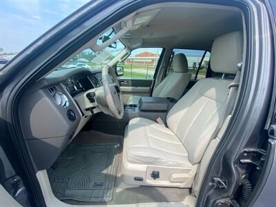 2012 Ford Expedition XLT   - Photo 9 - Cahokia, IL 62206