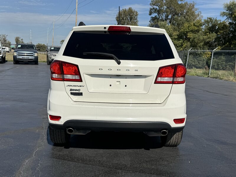 2019 Dodge Journey SE - Photo 7 - Cahokia, IL 62206