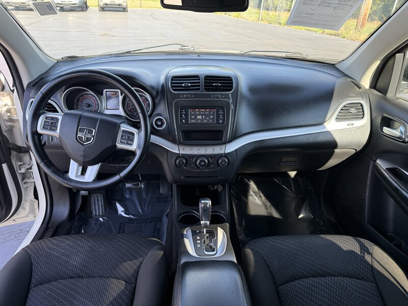 2019 Dodge Journey SE - Photo 12 - Cahokia, IL 62206