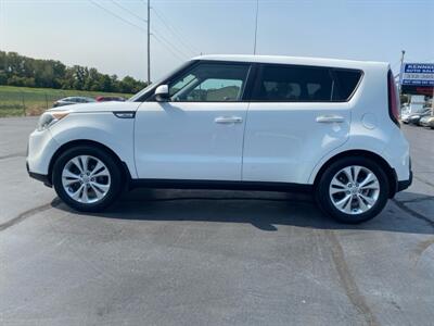 2015 Kia Soul +   - Photo 4 - Cahokia, IL 62206