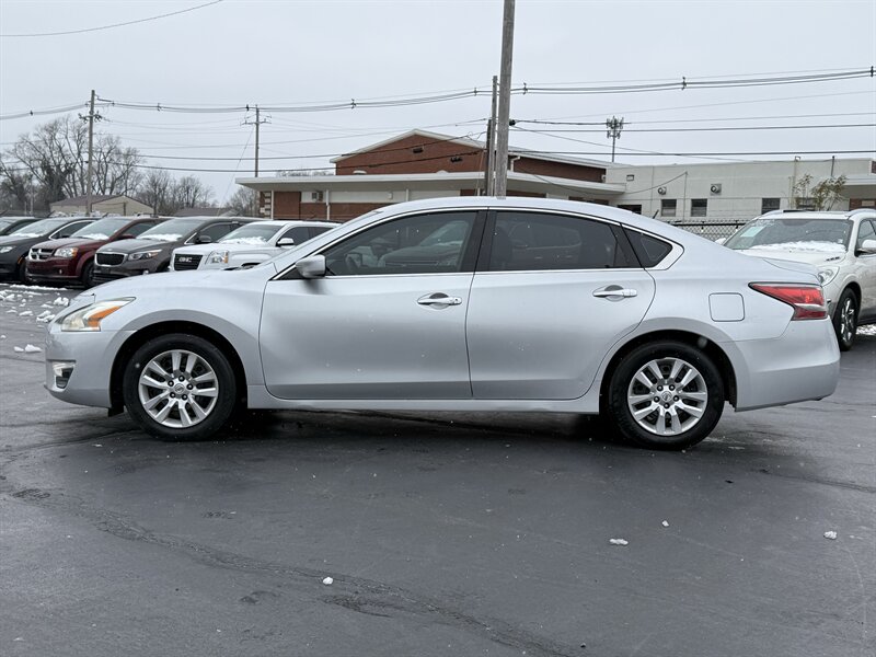 2014 Nissan Altima 2.5 - Photo 4 - Cahokia, IL 62206