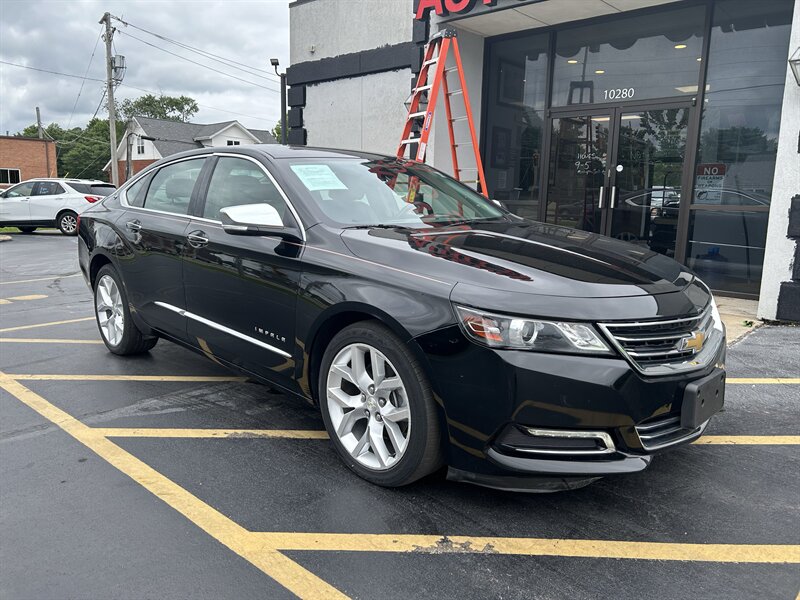 2018 Chevrolet Impala Premier - Photo 2 - Fairview Heights, IL 62208