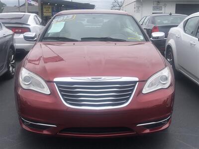 2013 Chrysler 200 Limited   - Photo 1 - Belleville, IL 62226