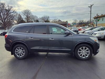 2013 Buick Enclave Leather   - Photo 1 - Freeburg, IL 62243