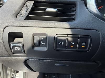 2015 Chevrolet Impala LTZ   - Photo 16 - Cahokia, IL 62206