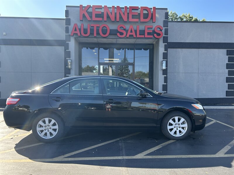 2007 Toyota Camry XLE V6   - Photo 1 - Fairview Heights, IL 62208