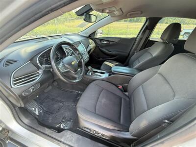 2018 Chevrolet Malibu LT   - Photo 9 - Cahokia, IL 62206