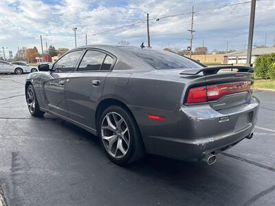 2011 Dodge Charger SE   - Photo 5 - Fairview Heights, IL 62208