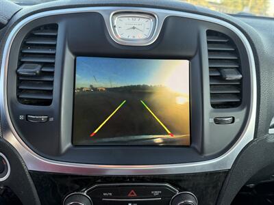 2017 Chrysler 300C   - Photo 14 - Cahokia, IL 62206