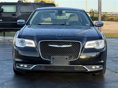 2017 Chrysler 300C   - Photo 2 - Cahokia, IL 62206