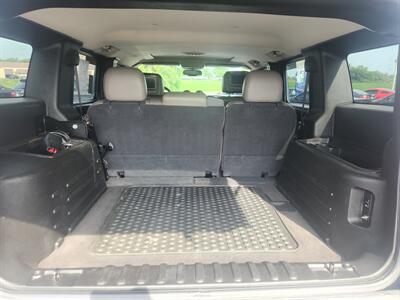 2006 Hummer H2 4dr SUV   - Photo 6 - Cahokia, IL 62206