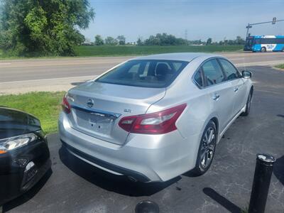 2017 Nissan Altima 2.5   - Photo 3 - Cahokia, IL 62206