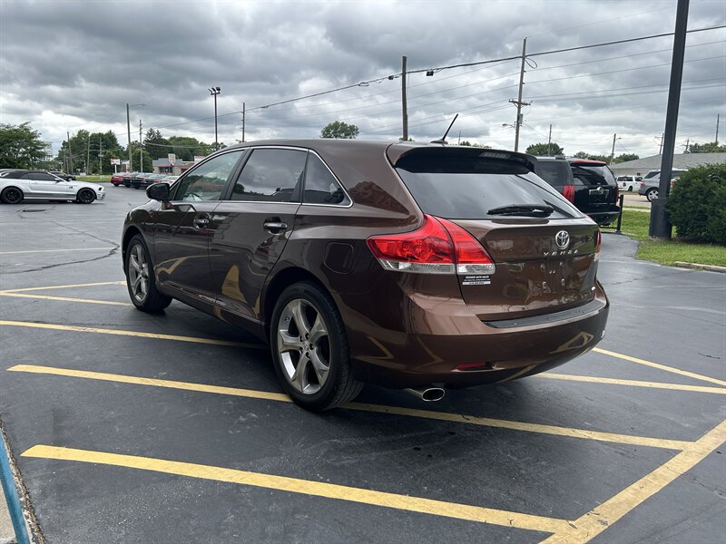2010 Toyota Venza AWD V6 - Photo 3 - Fairview Heights, IL 62208