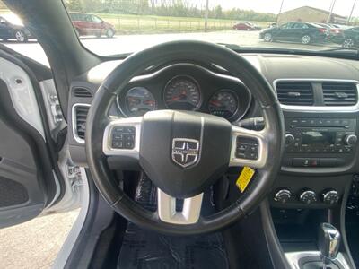 2012 Dodge Avenger SXT   - Photo 11 - Cahokia, IL 62206