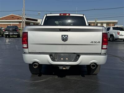 2015 RAM 1500 Express   - Photo 7 - Cahokia, IL 62206