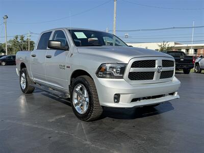 2015 RAM 1500 Express   - Photo 4 - Cahokia, IL 62206