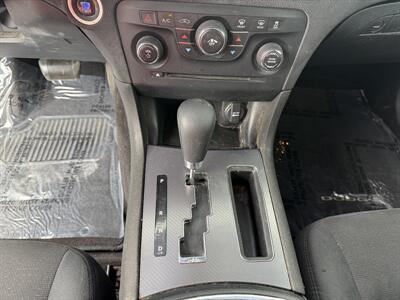 2011 Dodge Charger SE   - Photo 14 - Cahokia, IL 62206