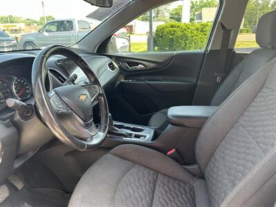 2018 Chevrolet Equinox LT   - Photo 8 - Fairview Heights, IL 62208